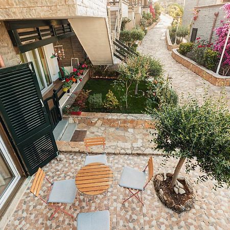 Villa Amos At Aquamarine Residence Vlore Luaran gambar