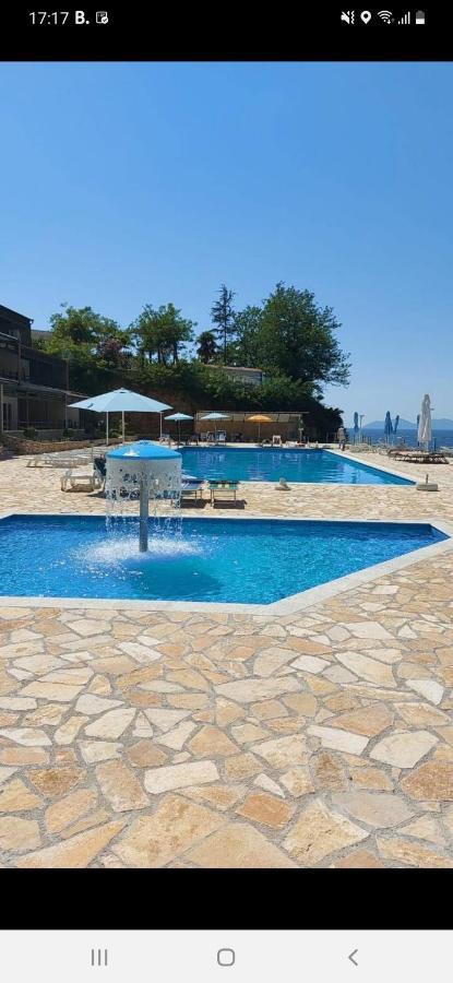 Villa Amos At Aquamarine Residence Vlore Luaran gambar