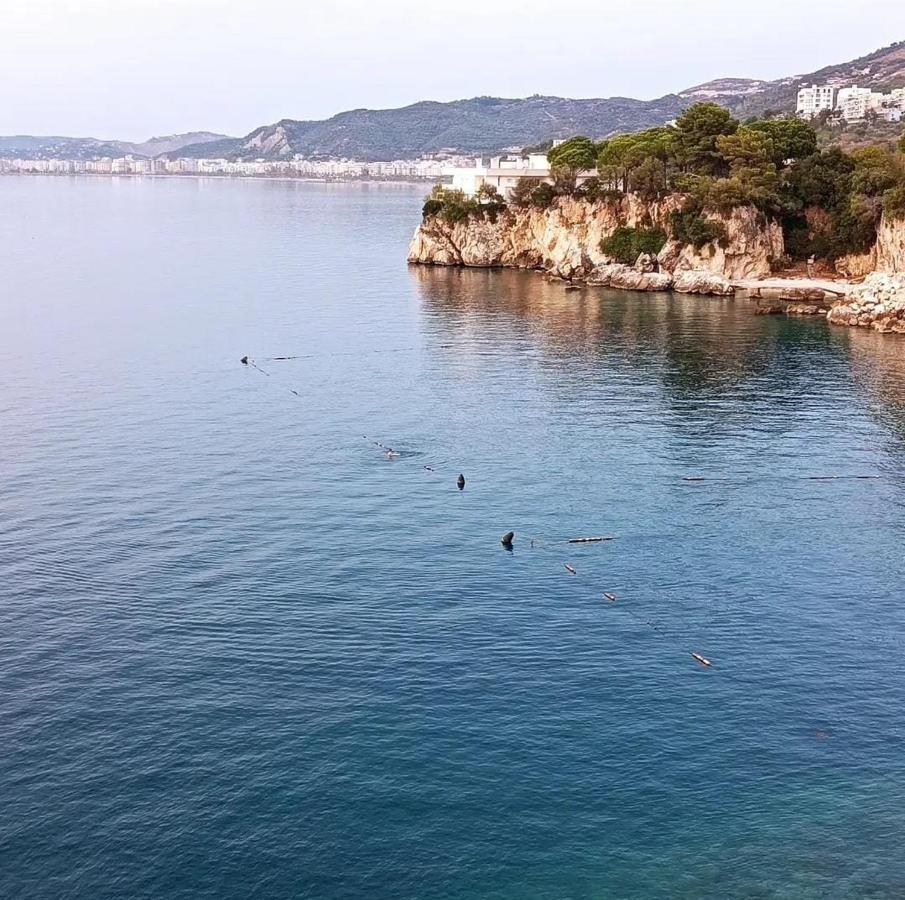 Villa Amos At Aquamarine Residence Vlore Luaran gambar