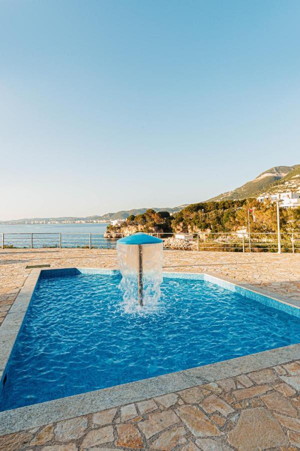 Villa Amos At Aquamarine Residence Vlore Luaran gambar